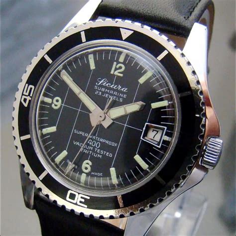 breitling submariner.